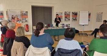 Vorleseseminar für Senioren in Nördlingen: Kostenlos am 25. (Foto: Ursula Leinfelder, LRA Donau-Ries.)